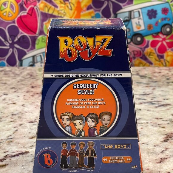 Bratz Boyz Doll Struttin' Style 3-Pairs Footwear Shoes - Picture 2 of 5